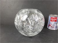 Gros vase ciselé en cristal Pin Wheel