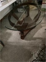 Oval coffee table 52 x 34
