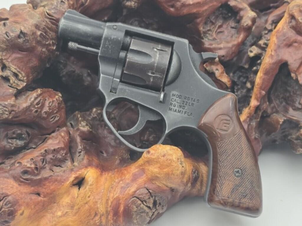 RG .22 LR Snub Nose Revolver / Pistol