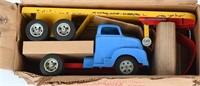 MARX HAULER & STAKE TRUCK w/ BOX