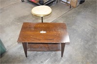 Wood Entry Table 27x16 and Round Metal Table