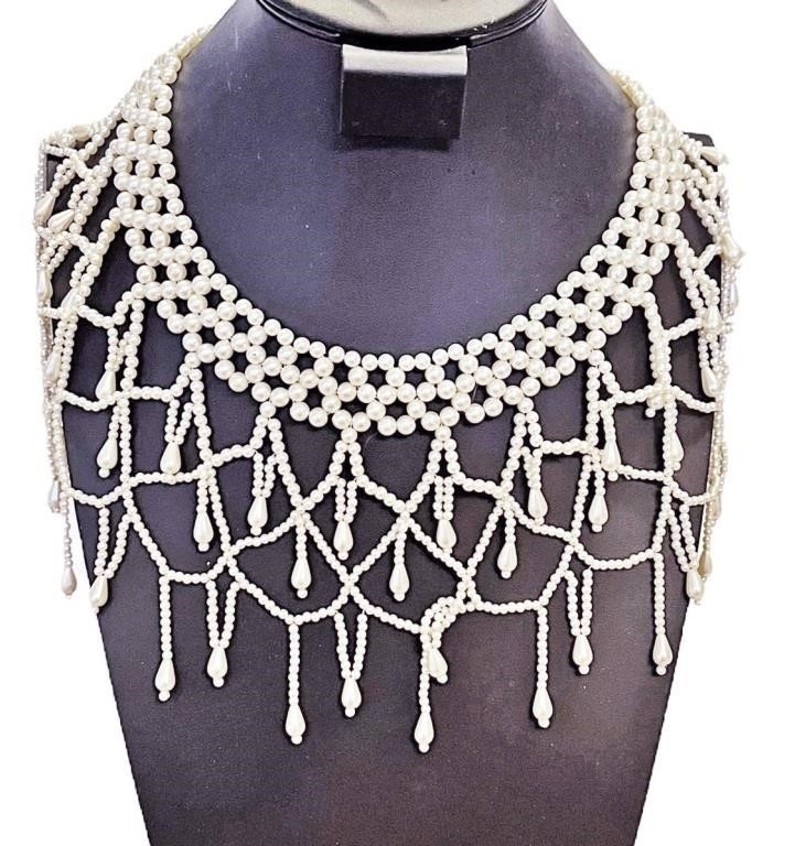 Gorgeous Pearl Bead Collar