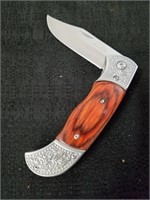 New 4.5 inch engraved pocket knife