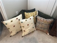 7PC ASSORTED ACCENT PILLOWS