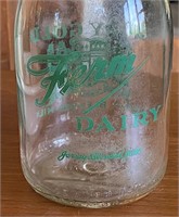 Ferm Dairy Gold Jersey Pint Bottle