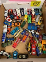 FLAT W/ LOOSE DIECAST CARS