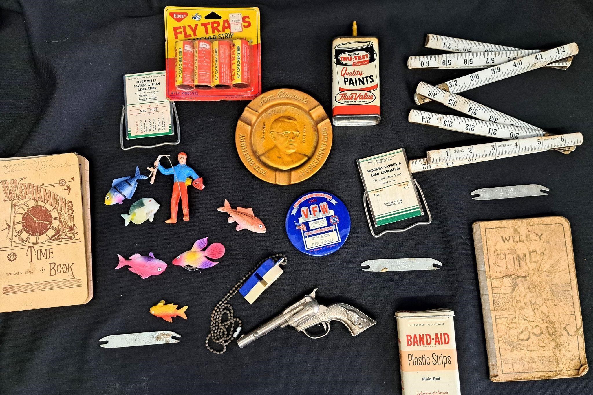 HUBLEY TOY GUN ADVERTISING SMALLS WHISTLE ASST LOT