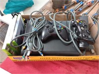 Xbox 360 two wireless controllers untested