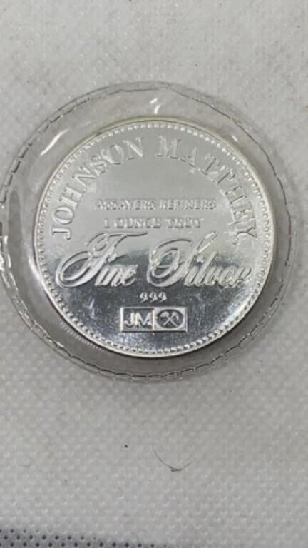 1 TROY ounce .999 fine silver round