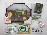 John Deere Picture, Collector Cards,
