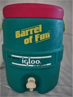 2 GALLON IGLOO COOLER BARREL OF FUN