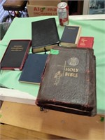 Lot of Bibles, 1 Bible Catholic Press 1950