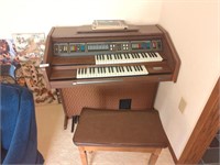 Baldwin Fantasia electric organ