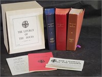 1975 Liturgy of The Hours Books - Note