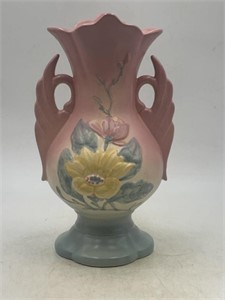 Beautiful HULL pottery vase magnolia with swan
