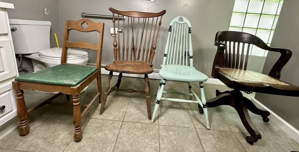 4 Wooden Chairs - Office Chair