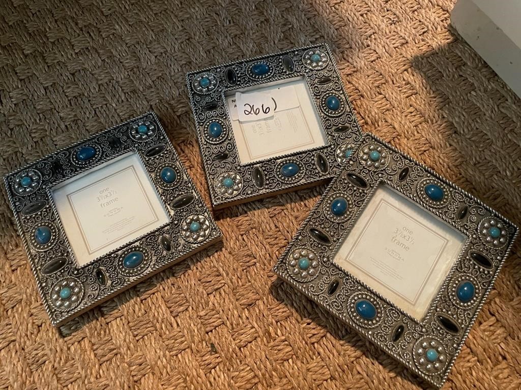 3 jeweled 3.5x3.5 frames