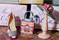 T - HIGH FASHION SHOE COLLECTION FIGURINES (L128)