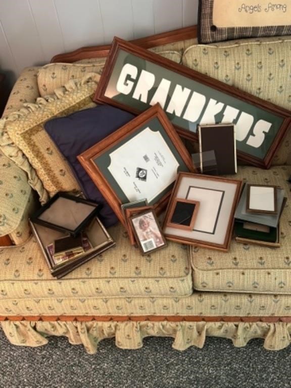 lot of picture frames
