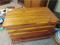 Cedar Chest 22" X 332" X 18"