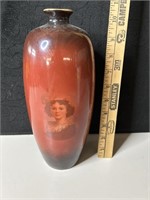 Antique Ioga Warwick E-1 Portrait Vase