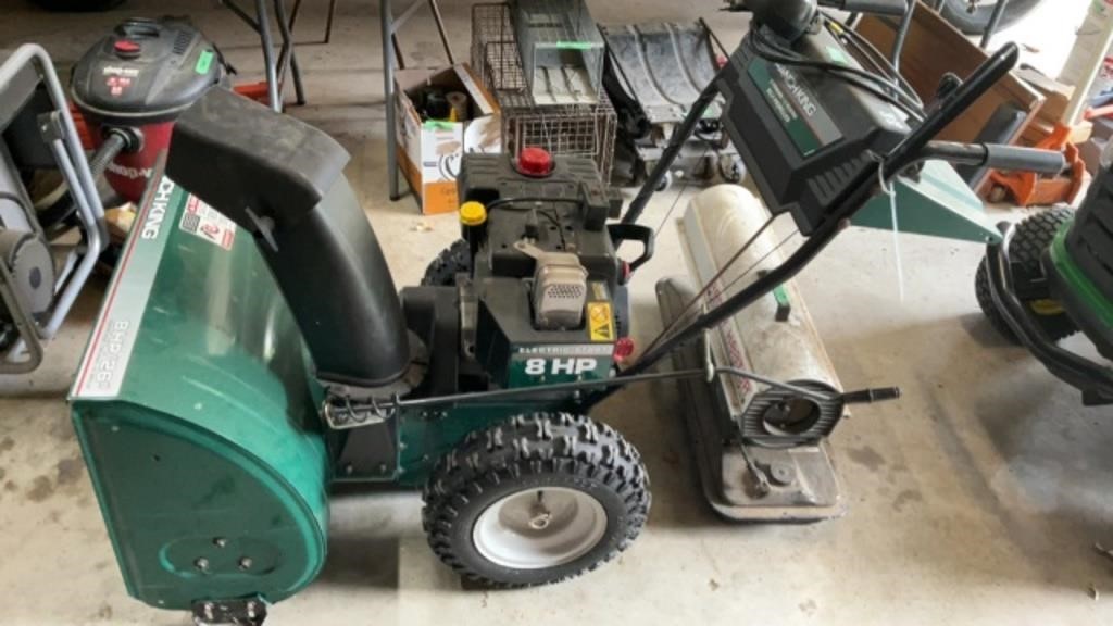 Ranch King Snow Blower Looks Like New