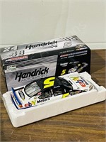 Cast  Nascar 1 /24 scale model car in box