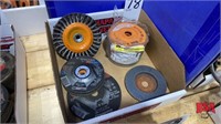 Box W/ Misc. grinder discs, Sanding discs