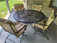 Iron Patio Table & 4 Chairs w/Cushions
