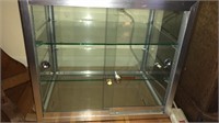 GLASS SHELVED LOCKING DISPLAY CASE