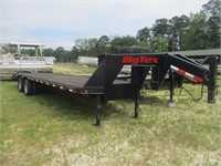 438) 24' Big-Tex trailer w/ 5' dove tail