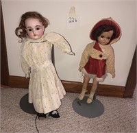 Vintage Collector Dolls (2)
