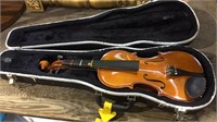 Violin & hard side case, violin label, Erich