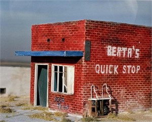 2005 TRACEY SNELLING "BERTA'S QUICK STOP" 2/50