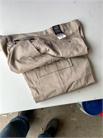 #1454 2 pair men’s cargo pants 40/32