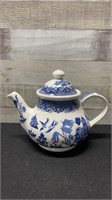 Vintage Churchill England Blue Willow Tea Pot