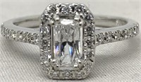 14KT WHITE GOLD .95CT DIAMOND RING WITH .45CT