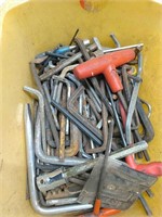 Tub of Allen wrenches