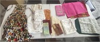 Linens, Vtg table cloths & apron