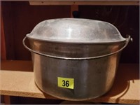 Vintage covered stockpot