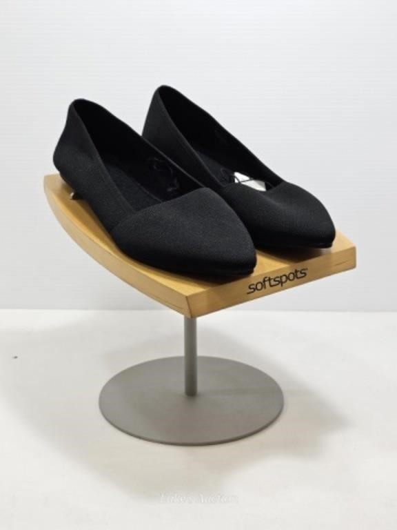 LADIES BLACK FLATS - SIZE 11