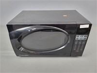 Microwave Oven - 700w Powers Up