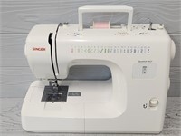 Singer Sewing Machine w/ Case