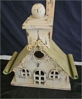nice bird house