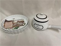 Fondue pot with Rose collection plates