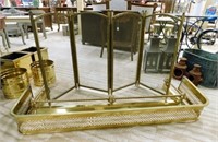 Brass Fire Fenders and Wire Mesh Screen.