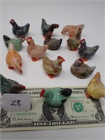 14 Mini bird figurines