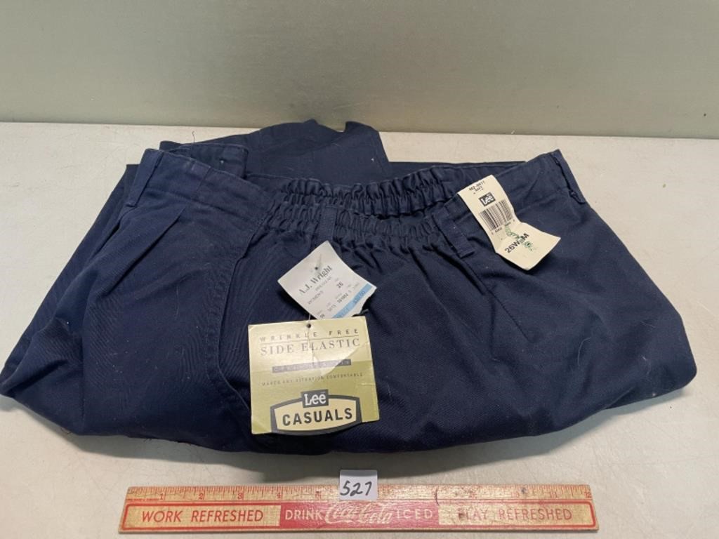 NEW/OLD STOCK SIZE 26W LEE PANTS WITH TAGS