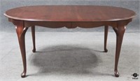 Dining Table w/2 Leaves
