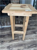 Wood table/plant stand